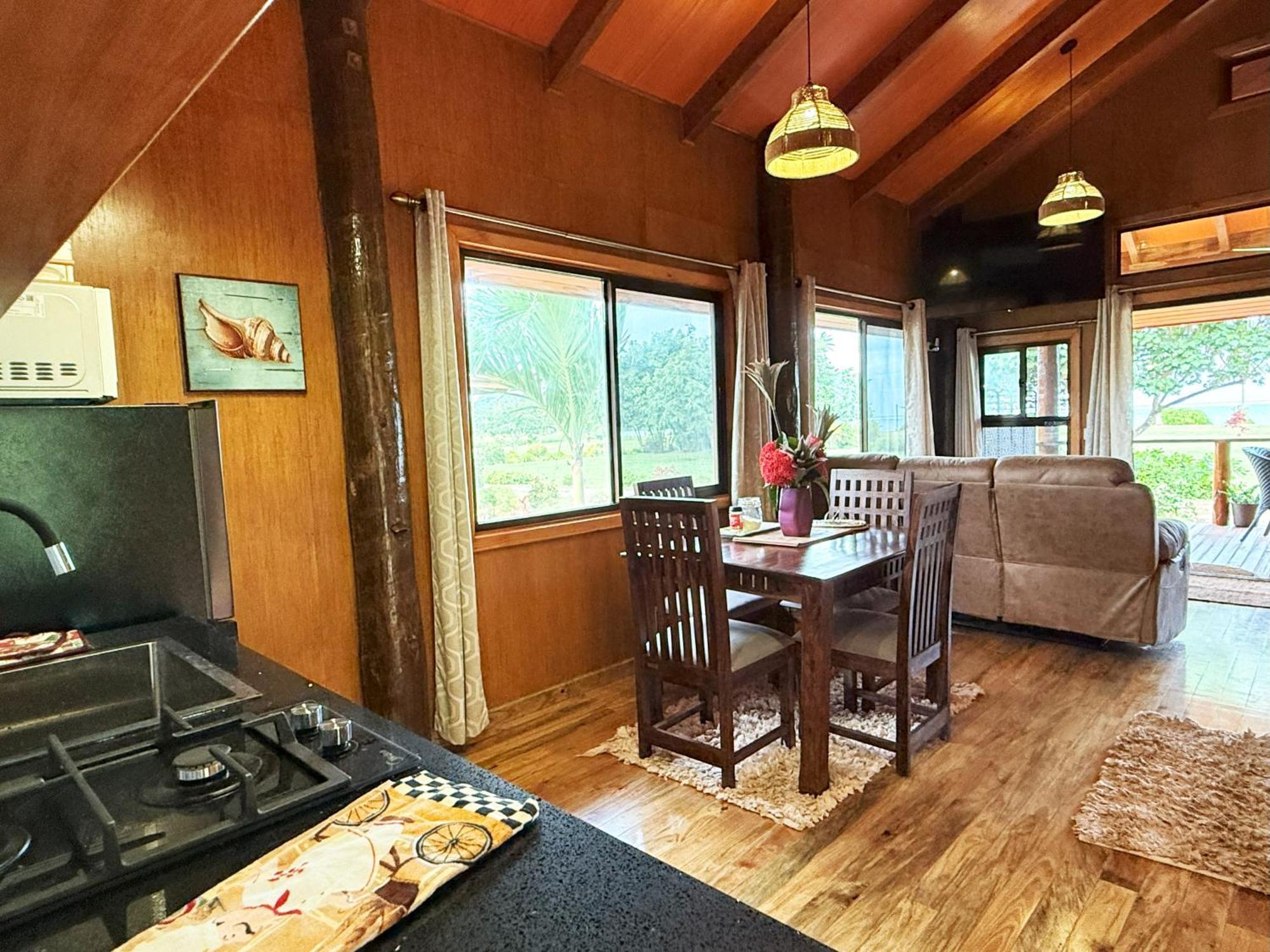 Sigasiga Sands Boutique Bungalows Savusavu Værelse billede